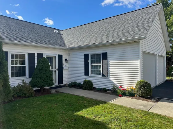 222 Eastview Circle, Williston, VT 05495