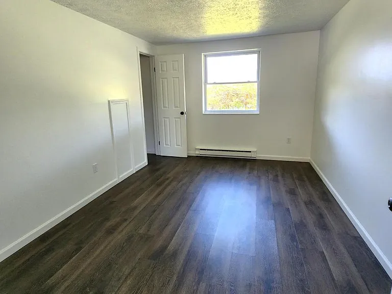 3230 Moran Rd — Photo 2