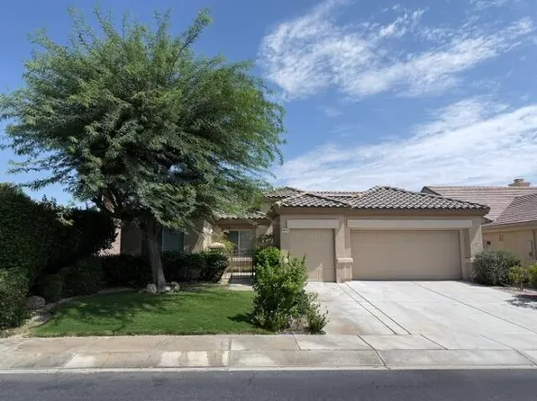 78350 Estancia Dr, Palm Desert, CA 92211