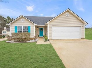 70 Lewis Ln, Covington, GA 30016