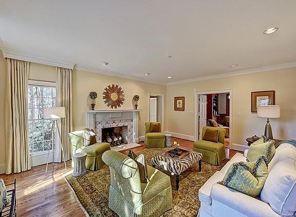 4th image of 4519 Parview Dr