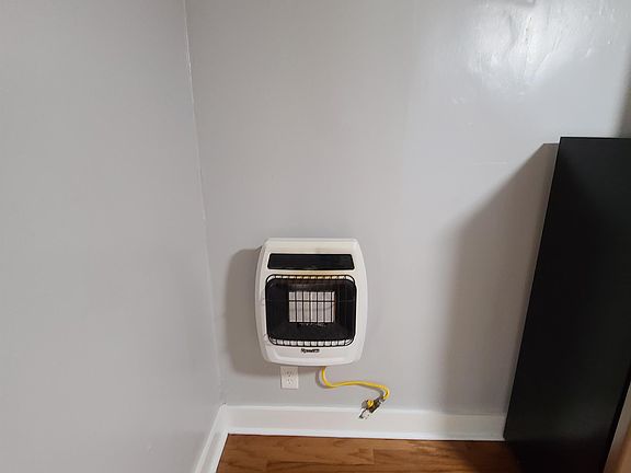 3rd image of 523 N Quaker Ave APT C