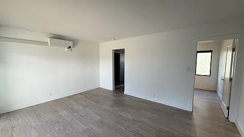 Floor plan Pool-side Modern Studio