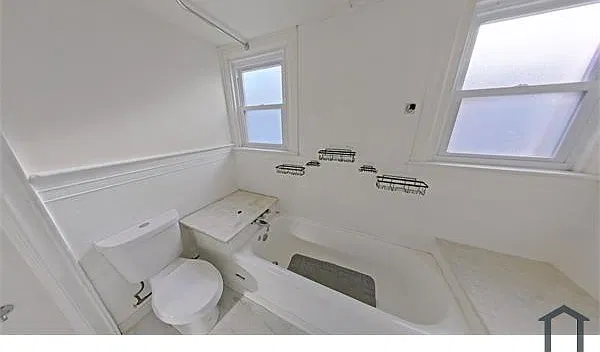 3 bed, $1,600 — Photo 3