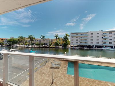 3868 NE 169th St APT 203, North Miami Beach, FL, 33160