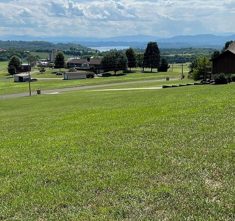 1st image of 2725 Hickory Ridge Rd #3