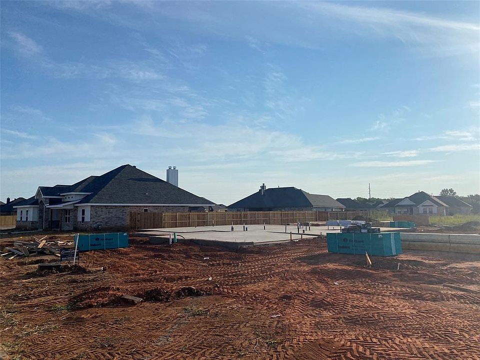2nd image of 268 Bella Way