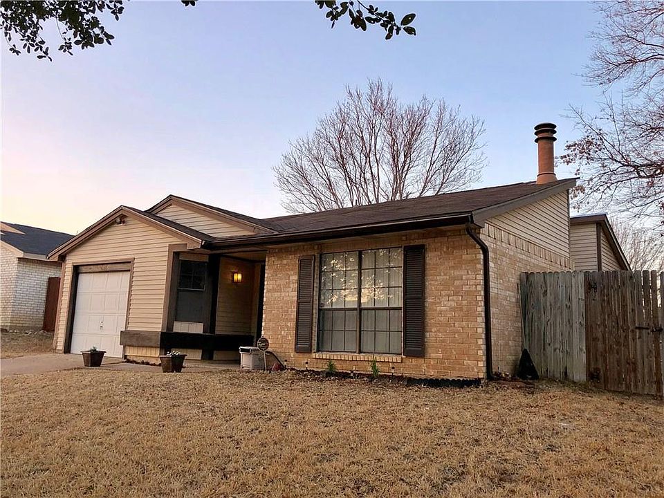1st image of 4245 Pepperbush Dr