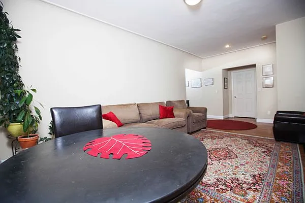 Sold by Anne Donohue Real Estate Inc | media 19