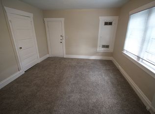4514 8th Ave NE APT 6, Seattle, WA 98105