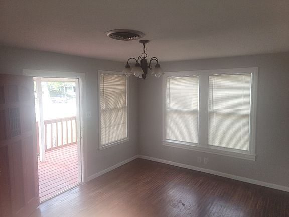 2nd image of 3430 Lawnview St