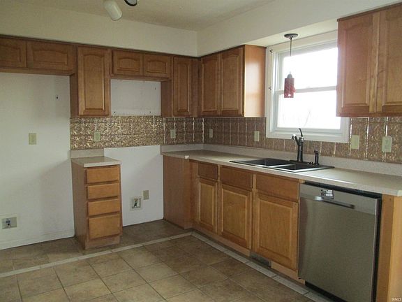 5th image of 4520 N Ruppert Rd