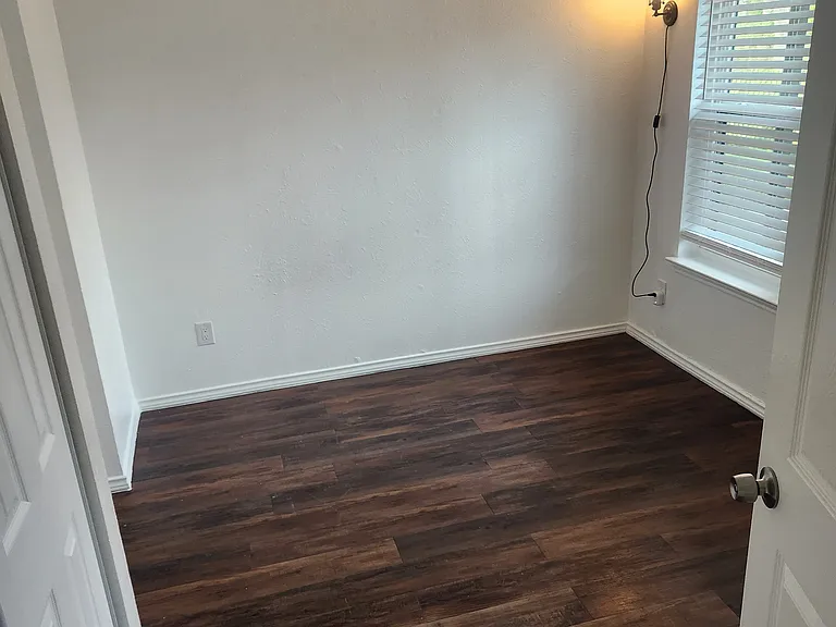 8109 Skillman St #1021 — Photo 9
