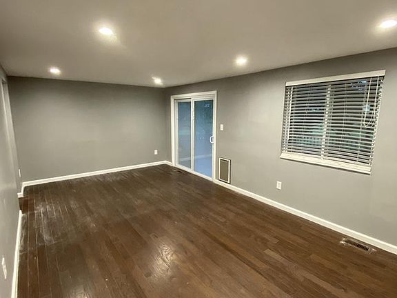 2nd image of 18635 Sandpiper Ln