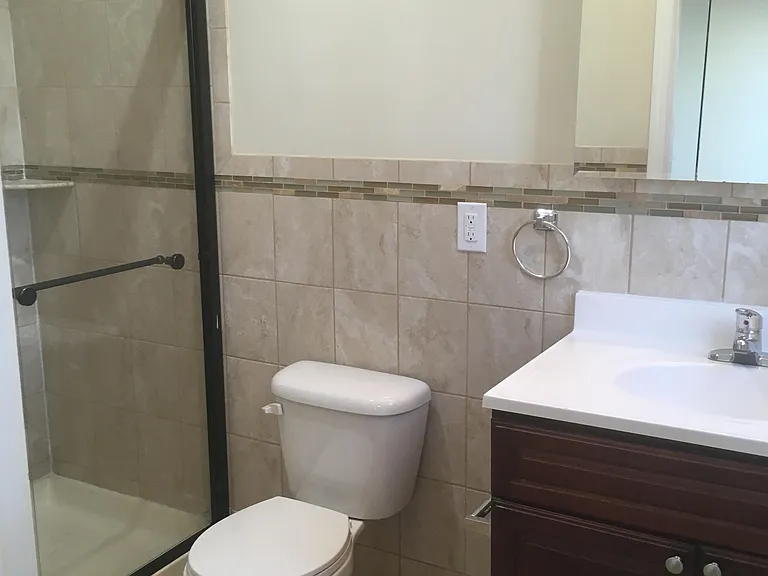 73 W 21st St #1 — Photo 6