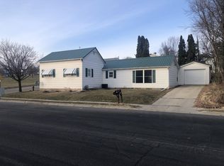 320 S Madison St, Cambria, WI 53923