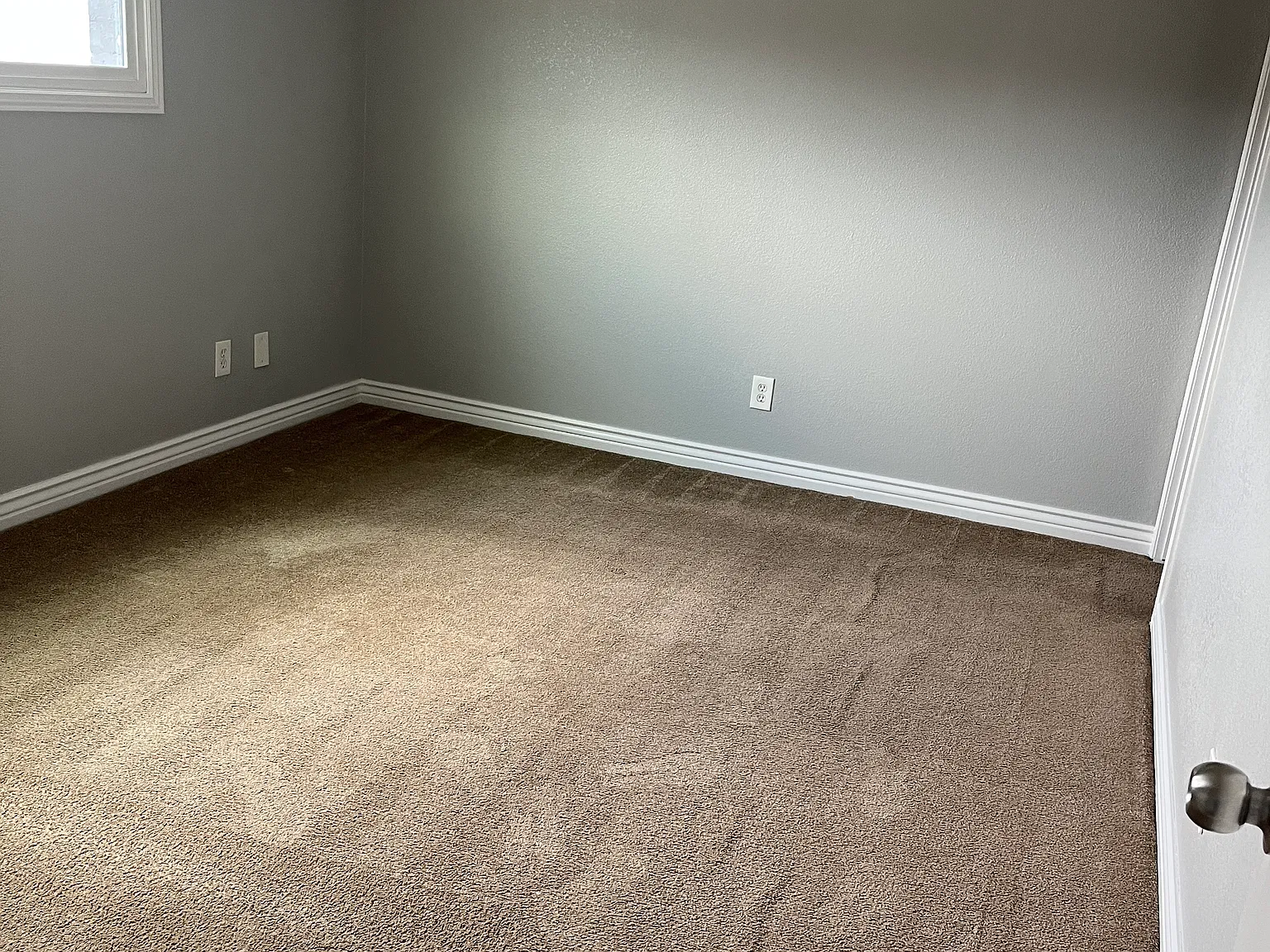 4 bed, 1178 sqft, $2,500 — Photo 2
