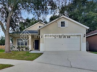 3008 Summer Cruise Dr, Valrico, FL 33594