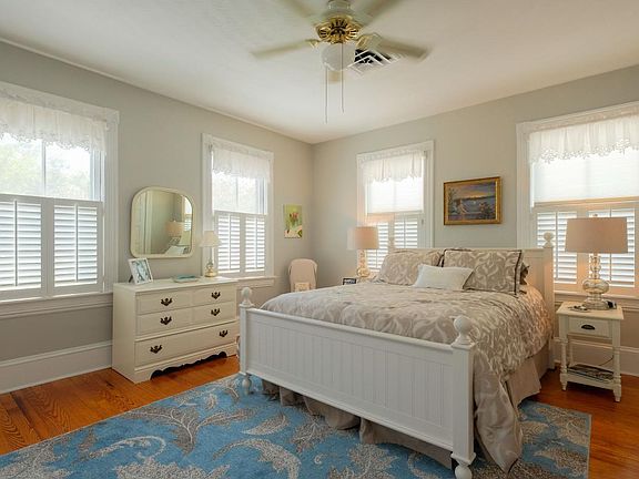 upstairs front bedroom