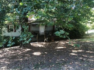 2910 Spangenberg Rd, Winston Salem, NC 27127