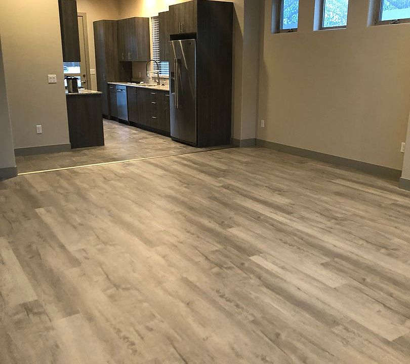 2nd image of 1121 Agate Ln