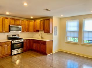 736 N 2nd St #2, Philadelphia, PA 19123