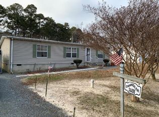 34498 Big Pine Rd, Belle Haven, VA 23306