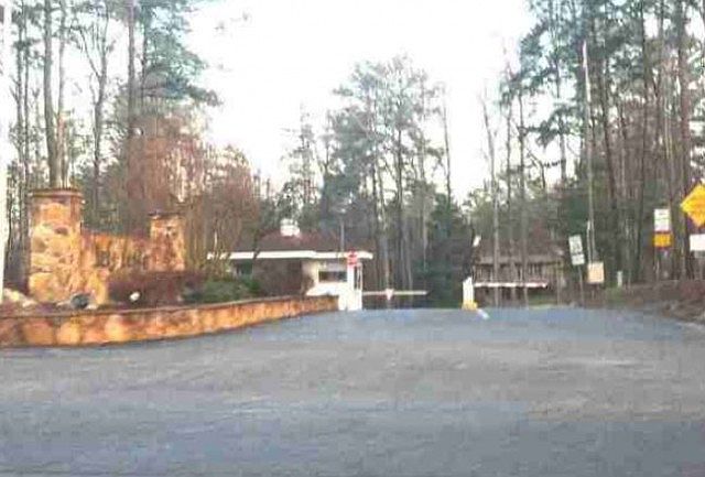 2nd image of 1087 Branch Rd