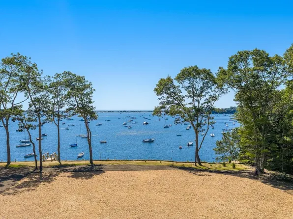 135 Putnam Avenue (Land), Cotuit, MA 02635