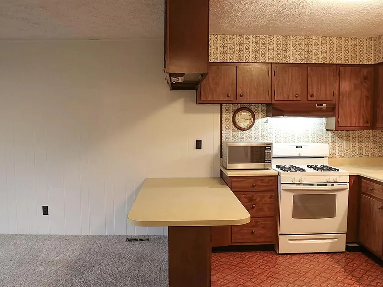 First floor - Kitchen and dining room on the left side.