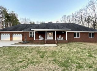 302 Welcome Rd, Haleyville, AL 35565