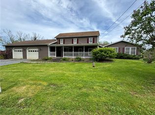6752 Laraway Rd, Cayuga, NY 13034