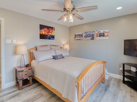 5th image of 10022 Chardin Way APT 2