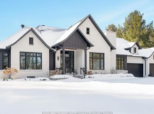 4 Sycamore Cir, Springwater, ON L0L 2K0