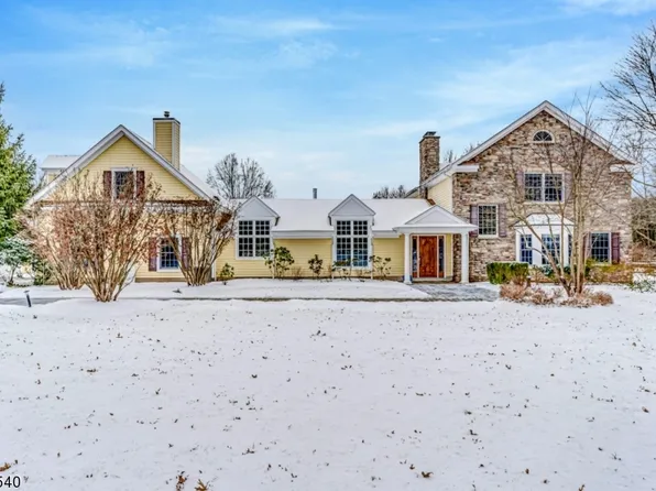 110 Willow Dr, Bedminster Twp., NJ 07921