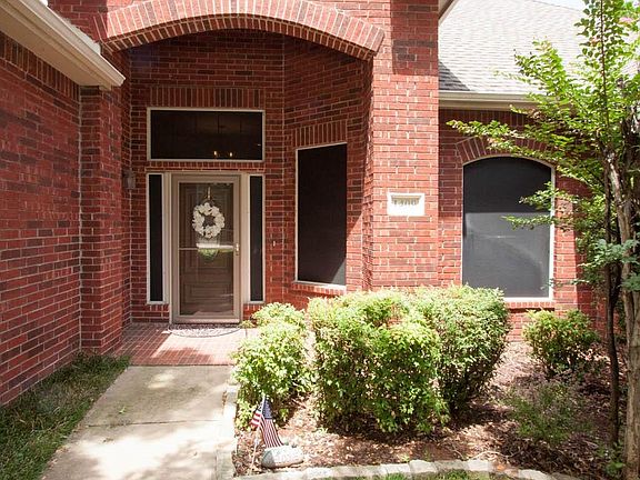 3rd image of 1409 Pearl River Dr