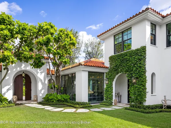 210 Wells Rd, Palm Beach, FL 33480