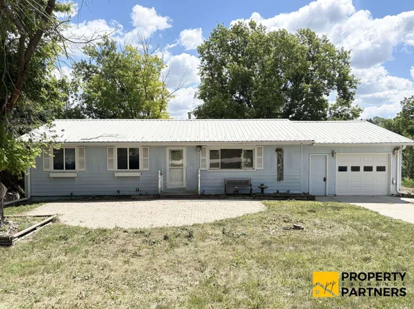 2217 Highview Dr, Wayne, NE 68787