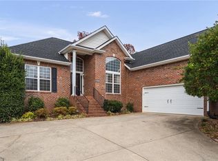 5831 Sutter Ln, Kernersville, NC 27284