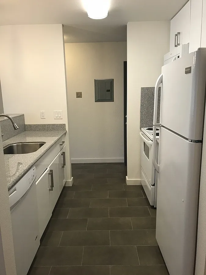 Floor plan 106