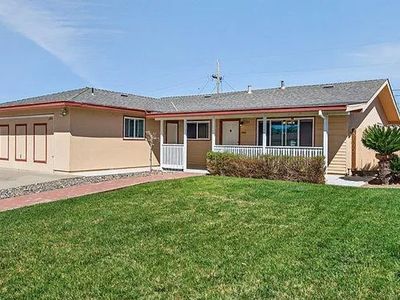1300 Mesa Dr, Hollister, CA, 95023