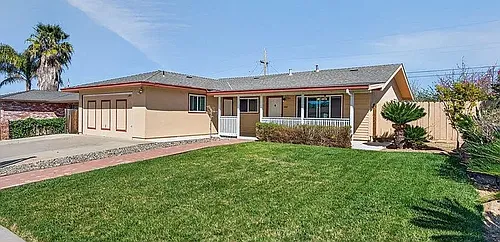 1300 Mesa Dr Photo 1