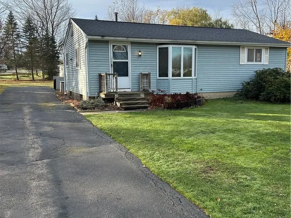 4017 Monroe Ave, Hamburg, NY 14075