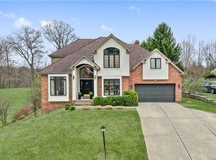 116 Radcliff Dr, Pittsburgh, PA 15237