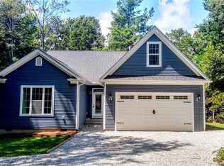 29 Saddle Top Rd, Flat Rock, NC 28731
