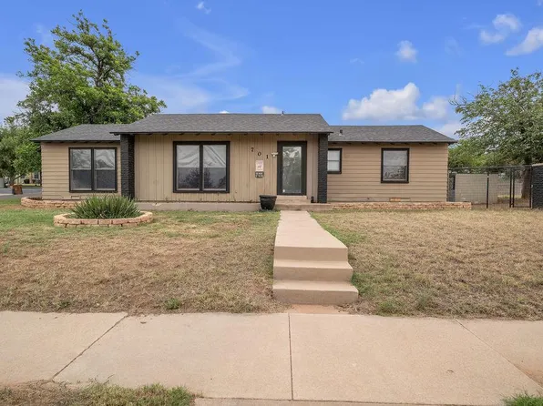 701 W 17th St, Big Spring, TX 79720
