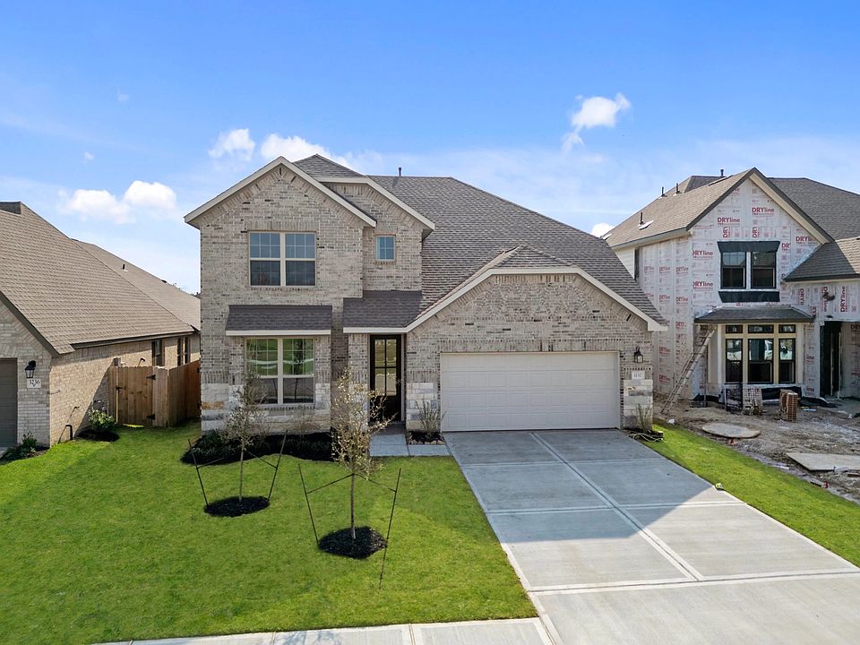 Welcome home to 3232 Bright Maple Drive located in Meadows at Imperial Oaks.