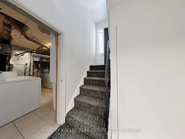 1252 Davenport Rd #1 — Photo 22