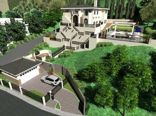 2552 Laurel Canyon Blvd, Los Angeles, CA 90046