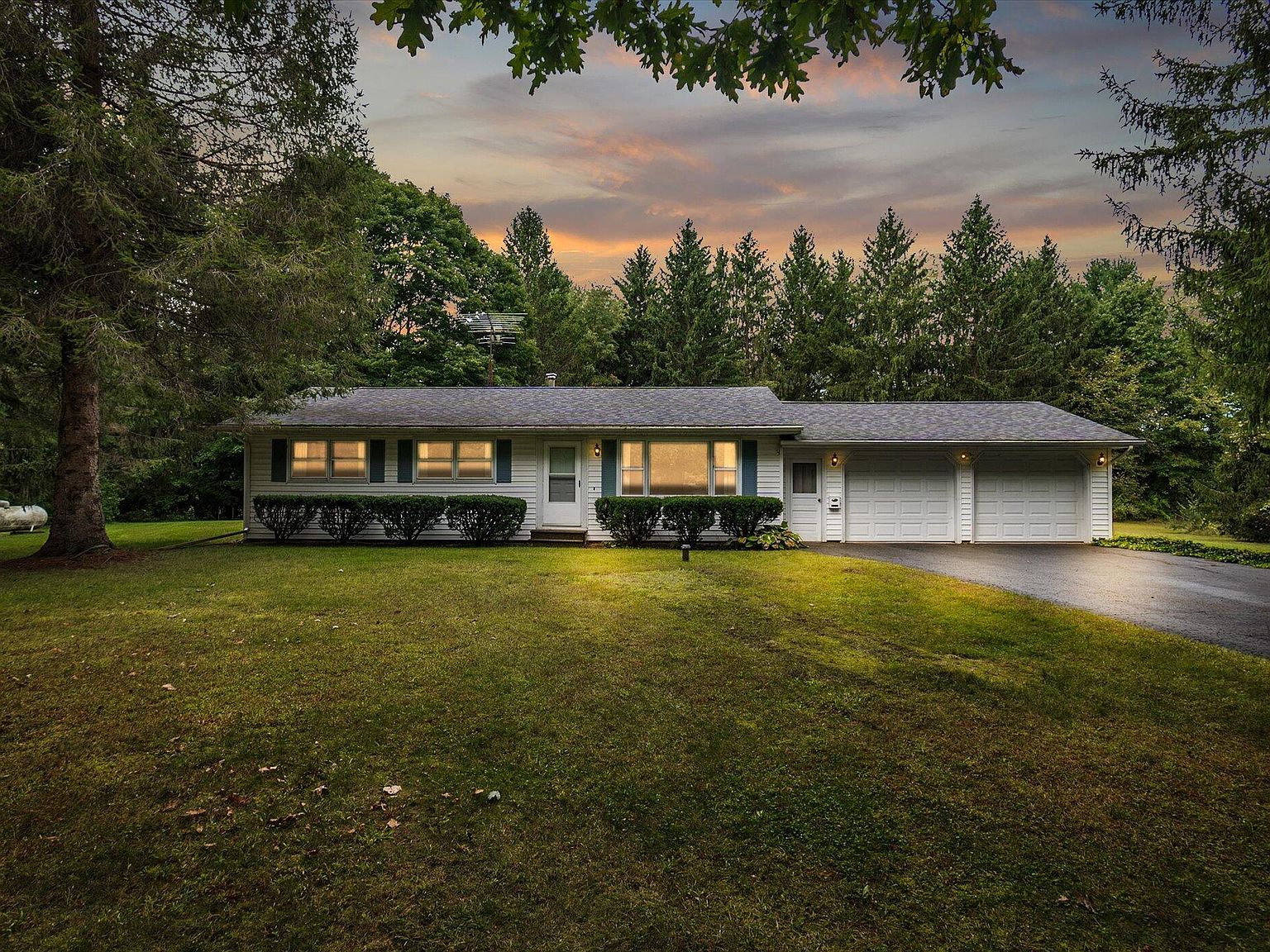 12174 Cooper Rd, Pleasant Lake, MI 49272 Zillow